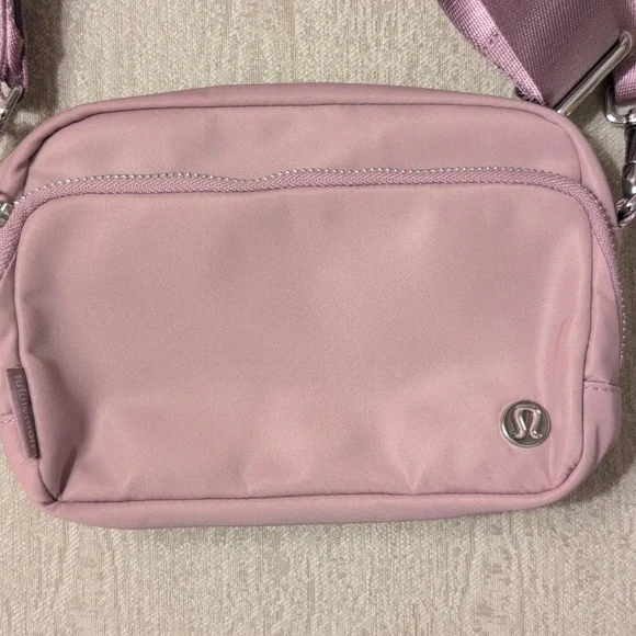 lululemon athletica Pink Crossbody Bag - Picture 8 of 9